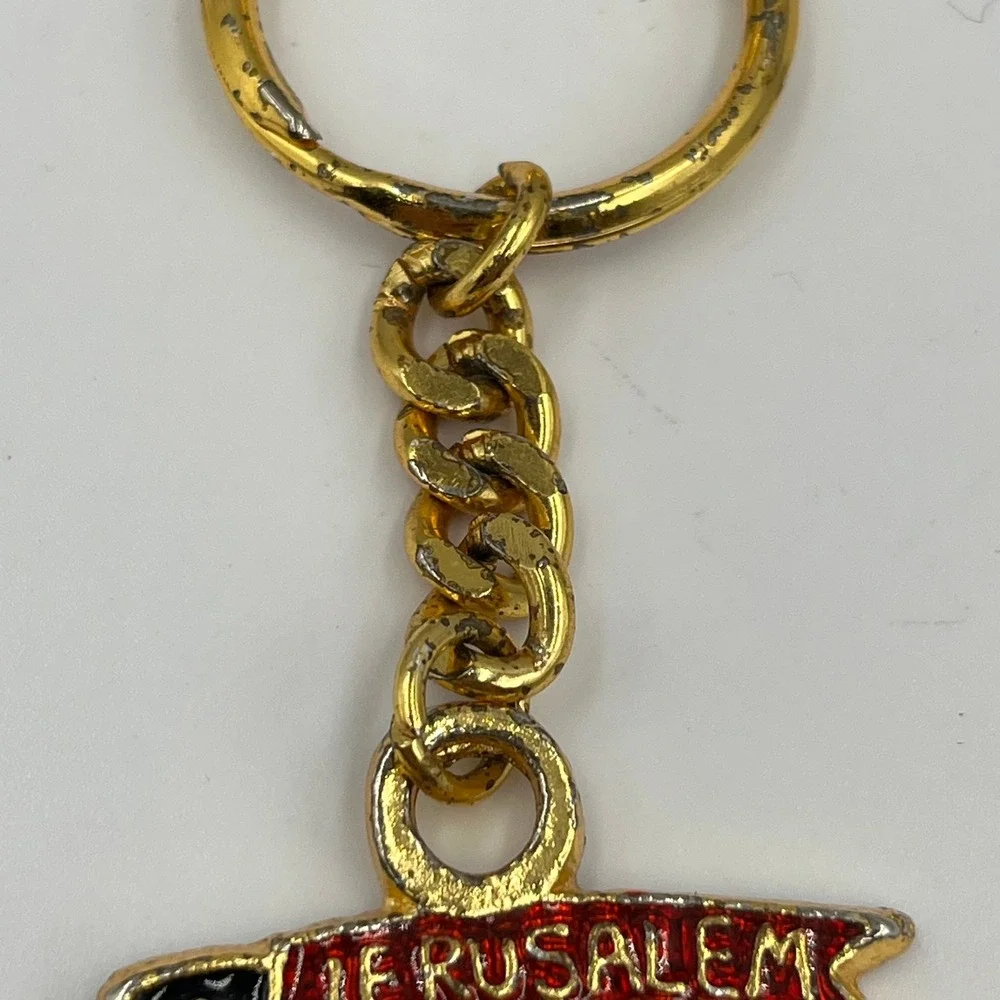 VTG Jerusalem‎ Menorah Keychain Red Enamel Gold Tone Judaica Souvenir Key Ring
